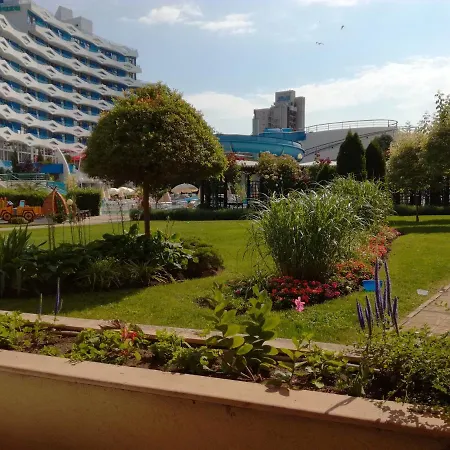 In Trakia Plaza شقة